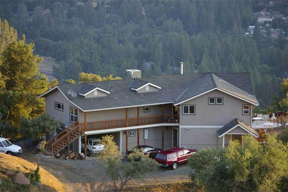 Yosemite Sierra View Bed & Breakfast Oakhurst Exterior photo